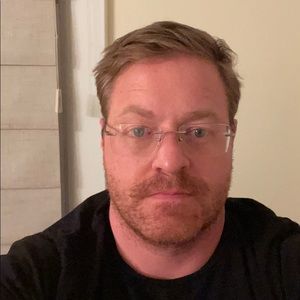 Meet your Posher, Zachary